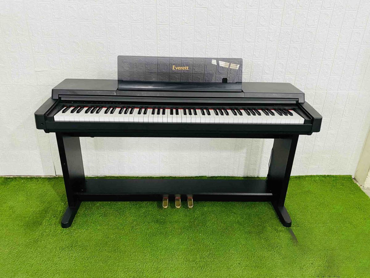 Đàn piano điện Yamaha Everett DP-70 giá rẻ